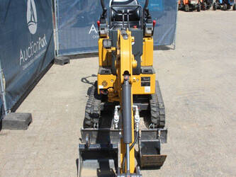 2025-xcmg-xe10e-1489770-49165698