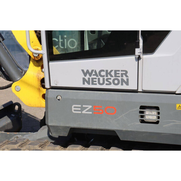 2023 نيوسون EZ50-49165929