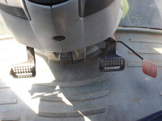 2011-claas-axion-930-49166243
