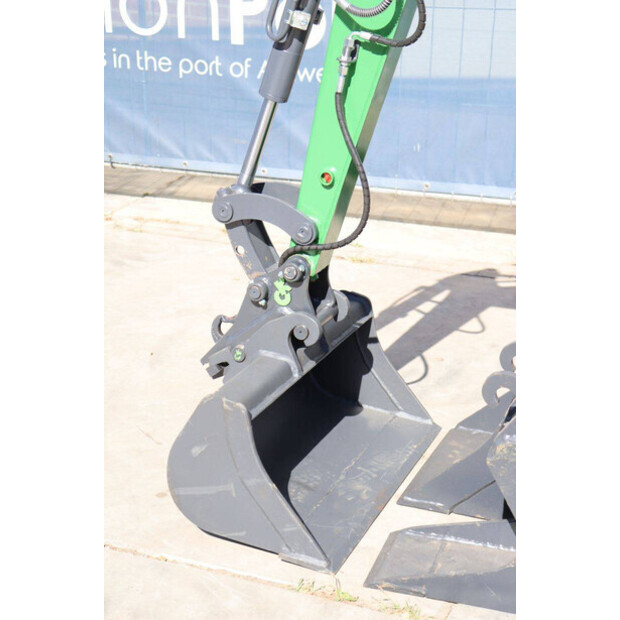 2026 Aameck F10-49166337