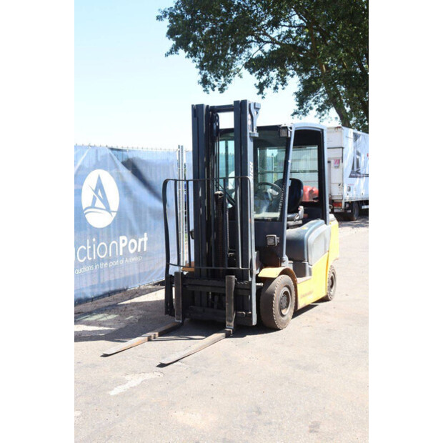 2015 Jungheinrich TFG 320-49166565
