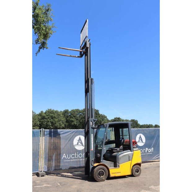 2015 Jungheinrich TFG 320-49166593