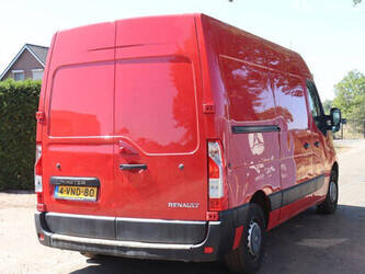 2011-renault-master-1489801-49166805