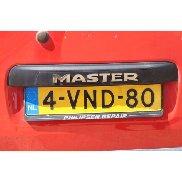 2011 رينو Master-49166816