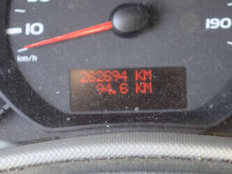 2011-renault-master-1489801-49166844