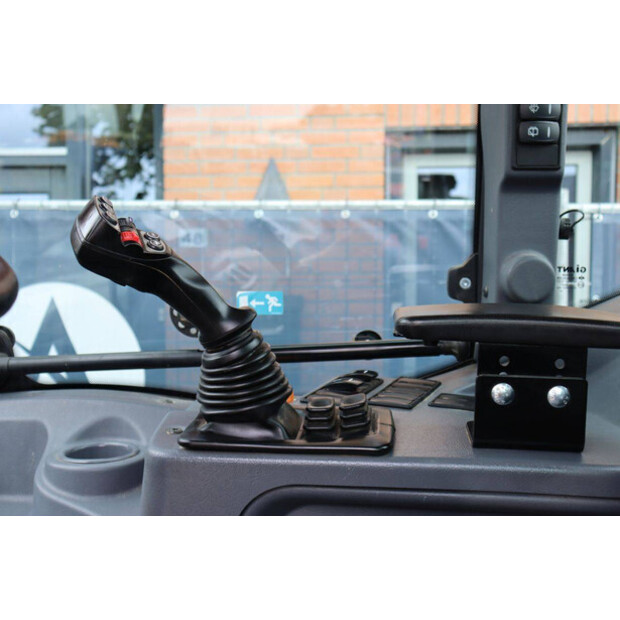 2022 GiANT G5000 X-TRA-49167258