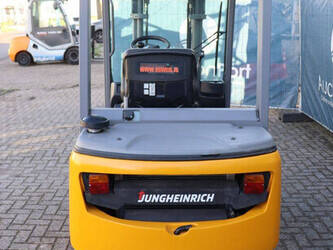 2016-jungheinrich-dfg-316-1489816-49167379