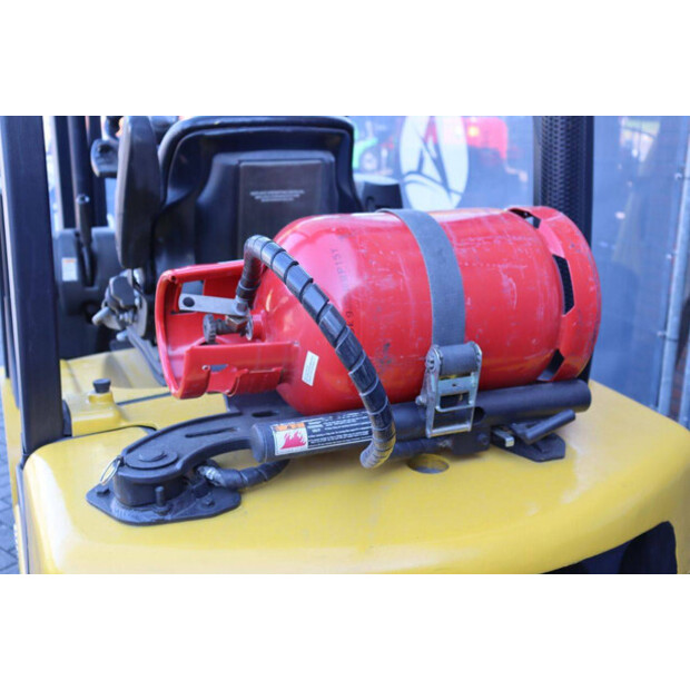 2011 Yale GLP25VX-49167424