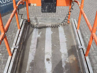2011-jlg-3246-es-1489840-49168167
