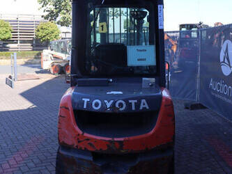 2020-toyota-02-8fdf30-1489842-49168221