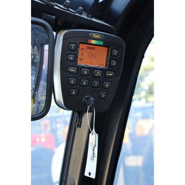 2011 Yale ERP25VL-49168276
