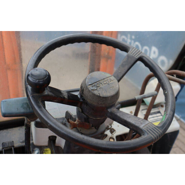 1992 Toyota 02-5FD 15-49168447