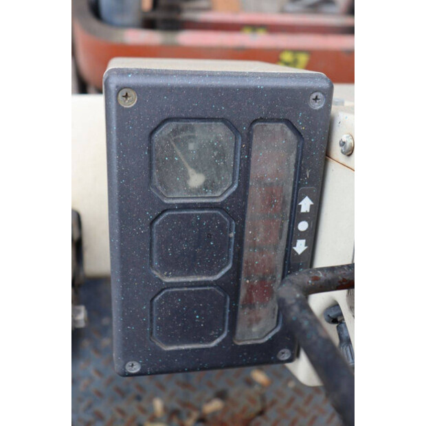 1990 NISSAN EH02A25-49168490