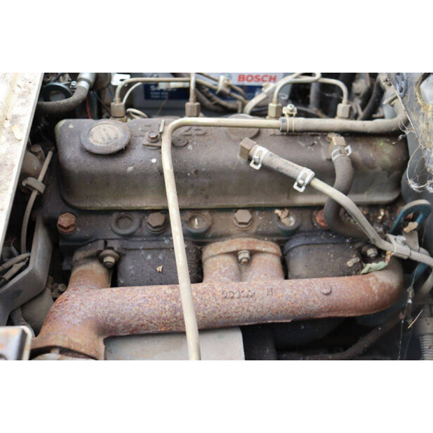 1990 NISSAN EH02A25-49168492