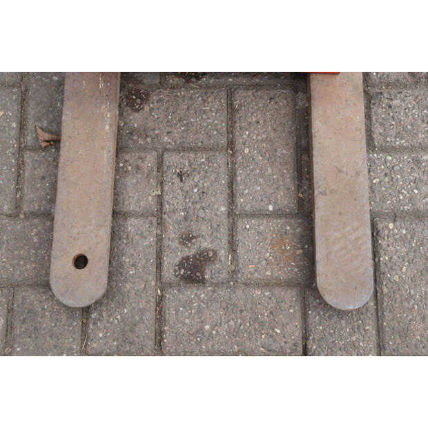 Toyota 2F6L9-49168613
