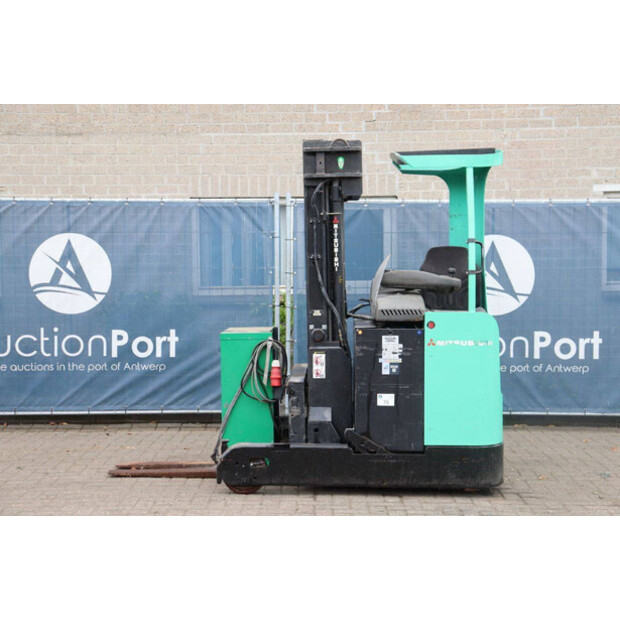 2004 MITSUBISHI RB16KN-49168640