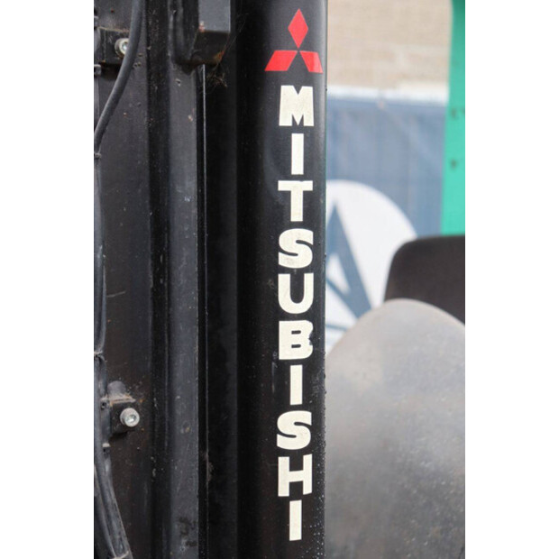 2004 MITSUBISHI RB16KN-49168652
