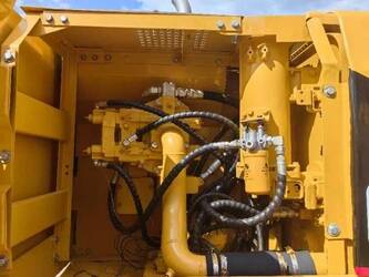 2024-caterpillar-320b-1489873-49168971