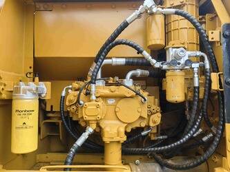 2024-caterpillar-320d-1489875-49168994