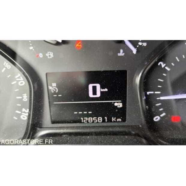 2020 Peugeot Expert-49169220