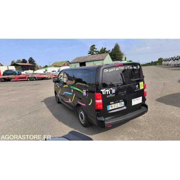 2020 Peugeot Expert-49169235