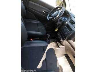 2021-renault-express-1489185-49169251