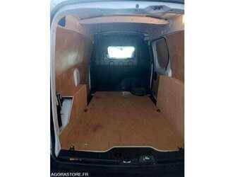2021-renault-express-1489185-49169252
