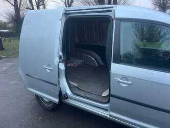 volkswagen-caddy-1489894-49169270