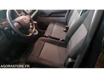 2021-opel-zafira-1489899-49169358