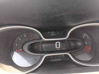 renault-trafic-1489905-49169442
