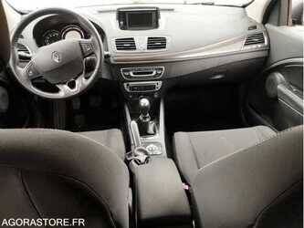 2013-renault-megane-1489907-49169514