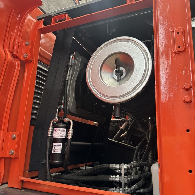 2023 Doosan DX225 LCA-49173361