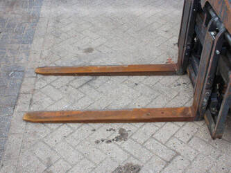 2014-linde-h30-evo-1489990-49173565