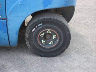 2010-linde-h25d-01-1489993-49173662