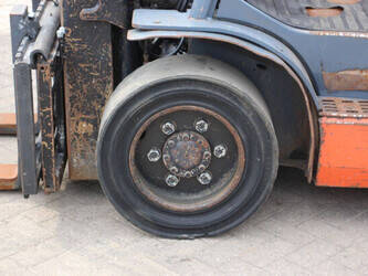 2009-toyota-02-8fdf30-1489994-49173692