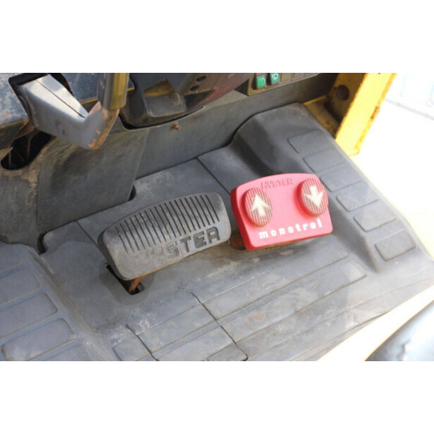 1998 Hyster H3.20XM-49173760
