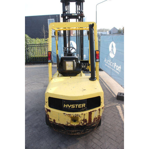 2004 Hyster H3.00XM-49173774