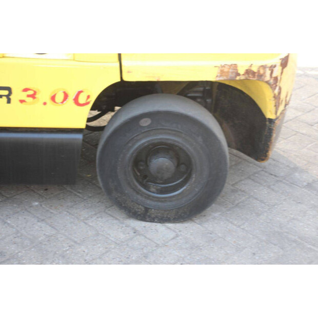 2004 Hyster H3.00XM-49173785