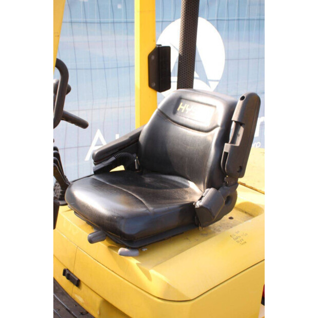 2004 Hyster H3.00XM-49173794