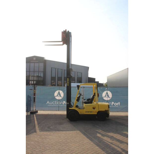 2004 Hyster H3.00XM-49173799