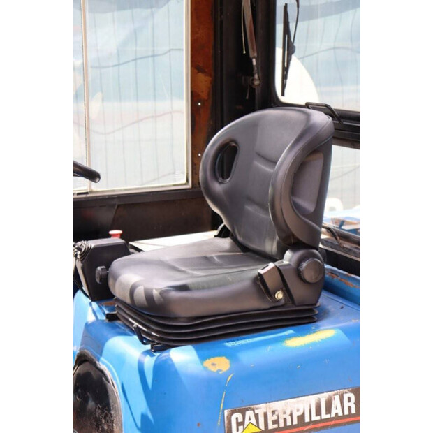 2001 Caterpillar DP35K-49173821