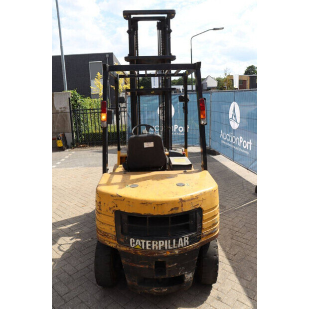 1997 Caterpillar DP30-49173851