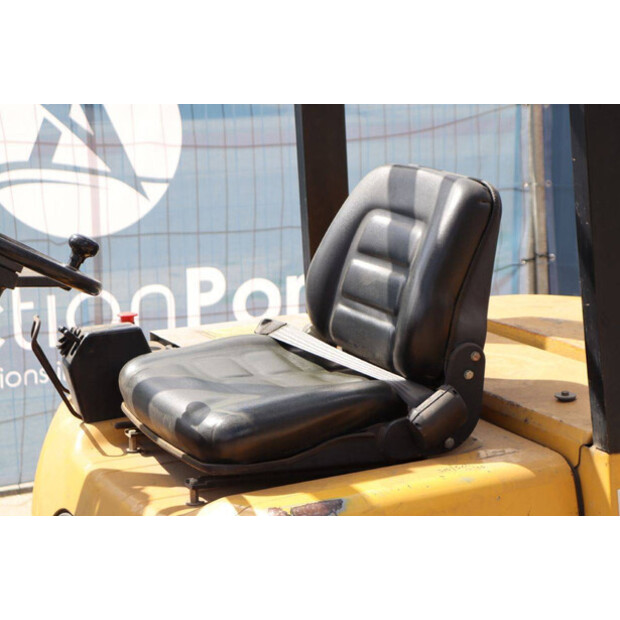 1997 Caterpillar DP30-49173873