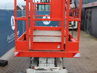 2015-holland-lift-monostar-v-sael14-1490025-49174550