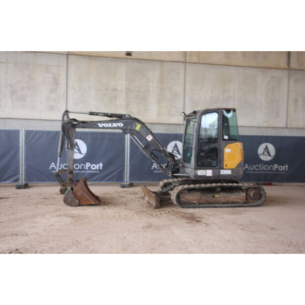 2016 Volvo ECR50D-49174996