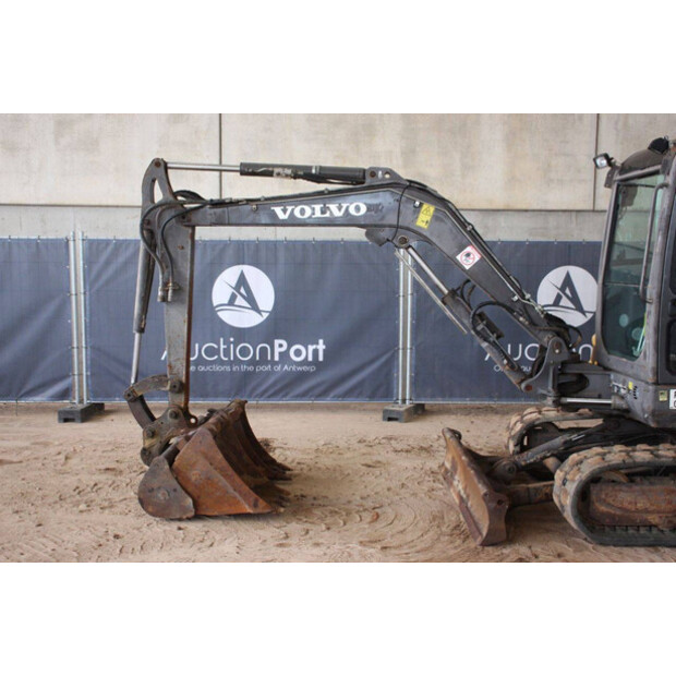 2016 Volvo ECR50D-49175004