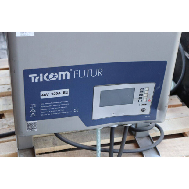 TRICOM Futur-49175069