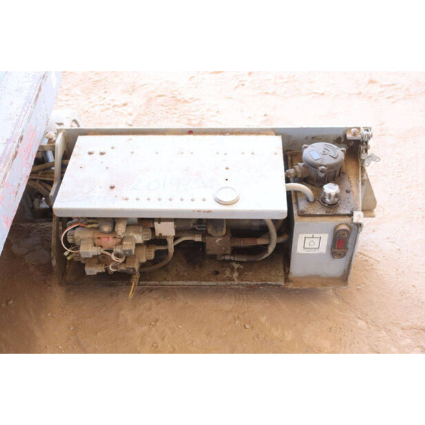 2010 سكايجاك SJ-3219-49175087