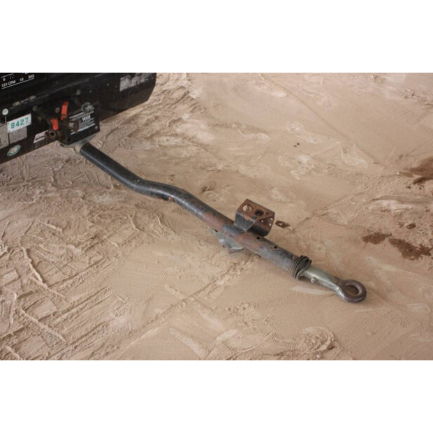 2011 سولير 65-49175141