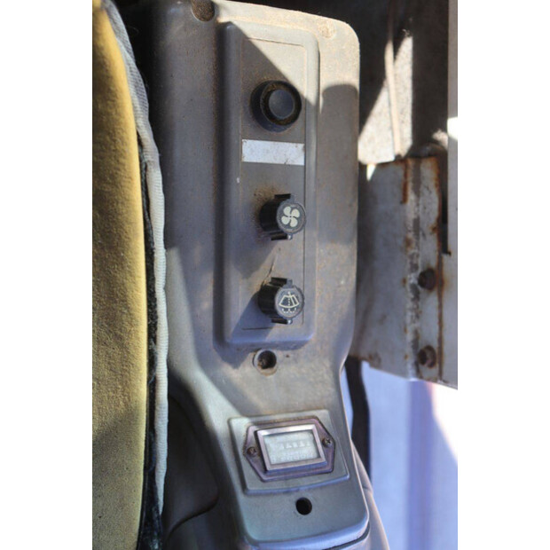 2001 KUBOTA KX251-49175185